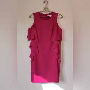 Trina Turk size 6 dress w/ cascading ruffle detail